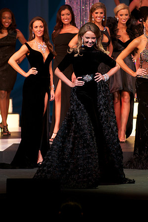 MissSCUSA2011-214