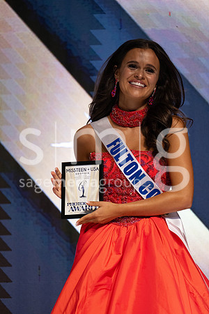 MissGAUSA2025-15825