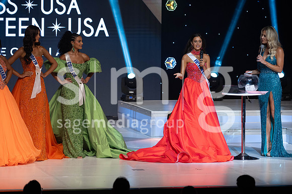 MissGAUSA2025-14560