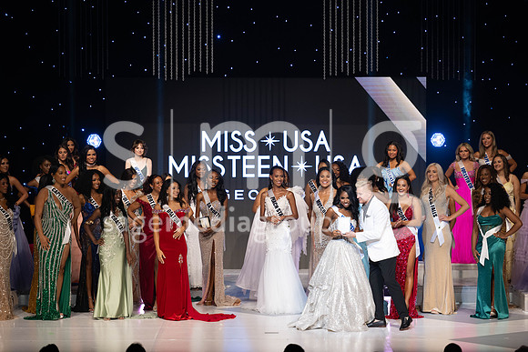 MissGAUSA2025-15865