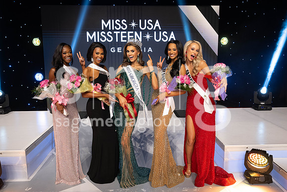 MissGAUSA2025-17129