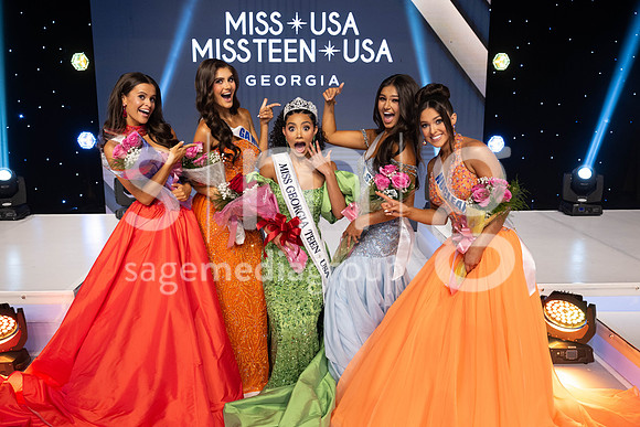 MissGAUSA2025-17142