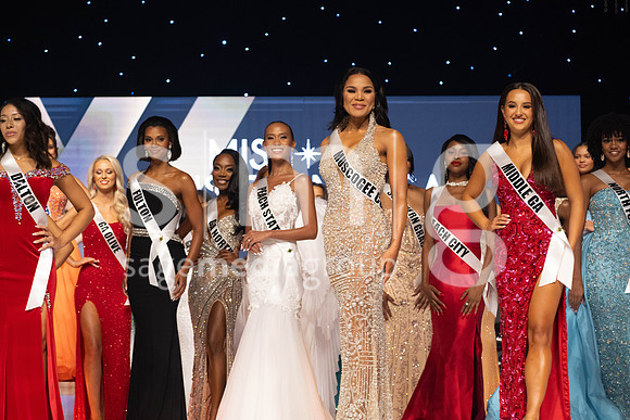 MissGAUSA2025-08244