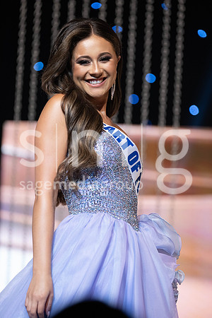 MissGAUSA2025-12090