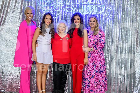 MissVolunteerAmerica2024-00045