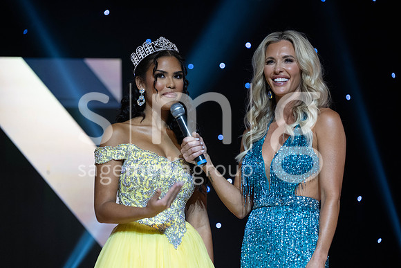 MissGAUSA2025-11829