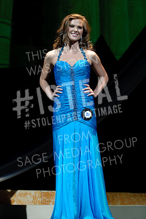 MissNCUSA2010-3887