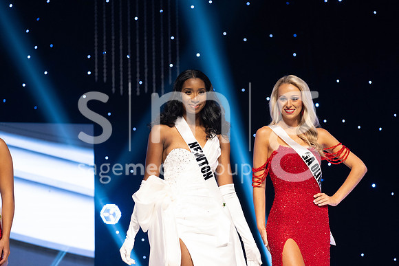 MissGAUSA2025-11879