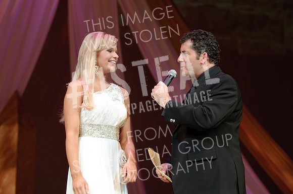MissNCUSA2010-3681