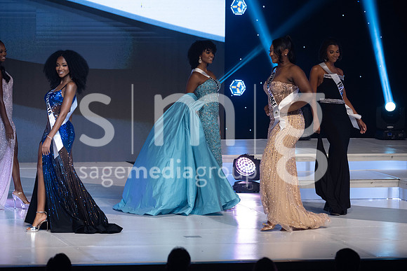 MissGAUSA2025-11925