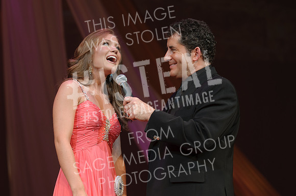 MissNCUSA2010-3674