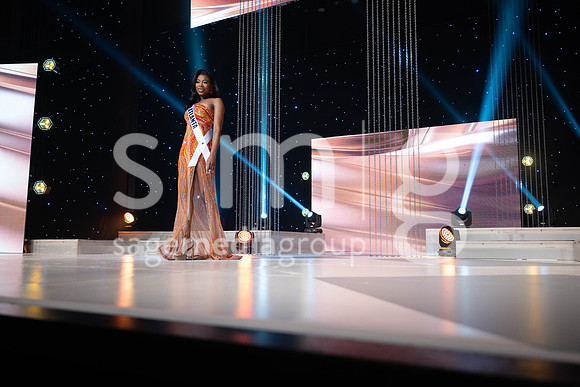 MissGAUSA2025-04393