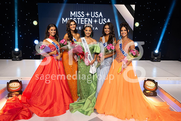 MissGAUSA2025-17138