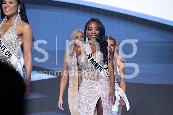 MissGAUSA2025-12021