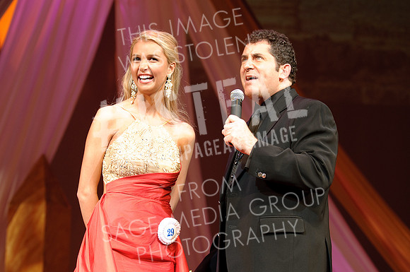 MissNCUSA2010-3648