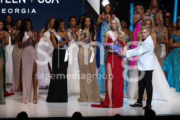 MissGAUSA2025-16519