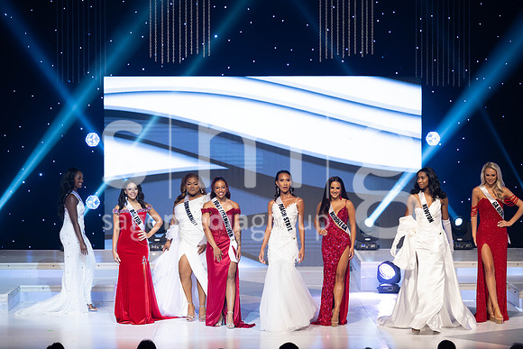 MissGAUSA2025-11885