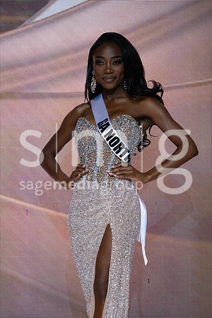 MissGAUSA2025-13059