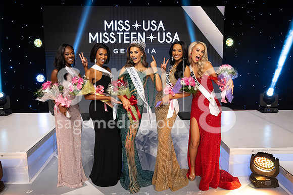 MissGAUSA2025-17128