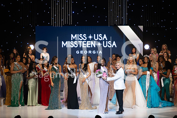 MissGAUSA2025-16563