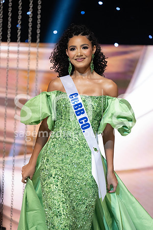 MissGAUSA2025-12262
