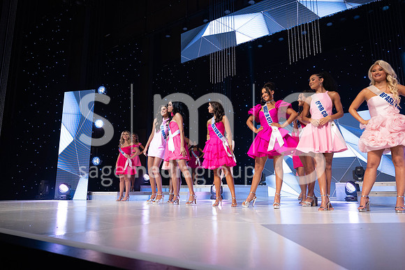 MissGAUSA2025-09700