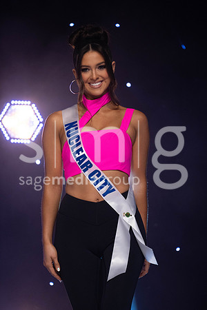 MissGAUSA2025-11310