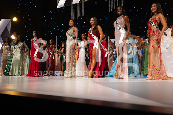 MissGAUSA2025-08221