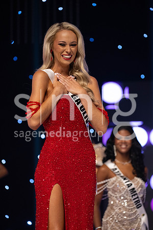 MissGAUSA2025-15098