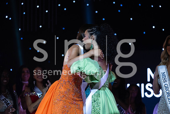 MissGAUSA2025-16282