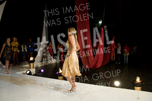 MissLAUSA2009-4128