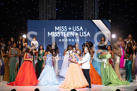 MissGAUSA2025-16164