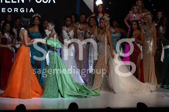 MissGAUSA2025-16216