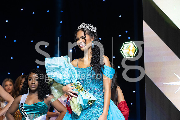 MissGAUSA2025-15917