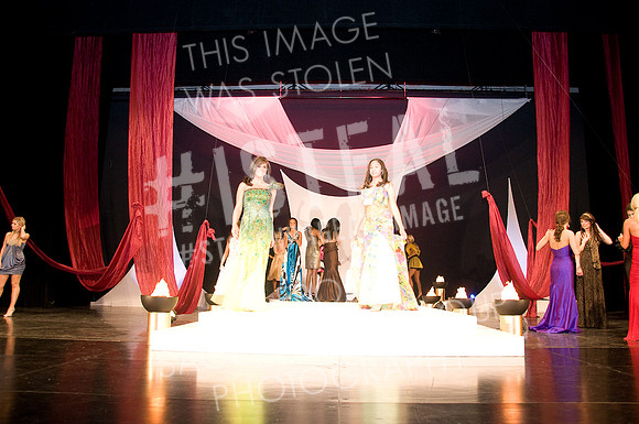 MissLAUSA2009-4086