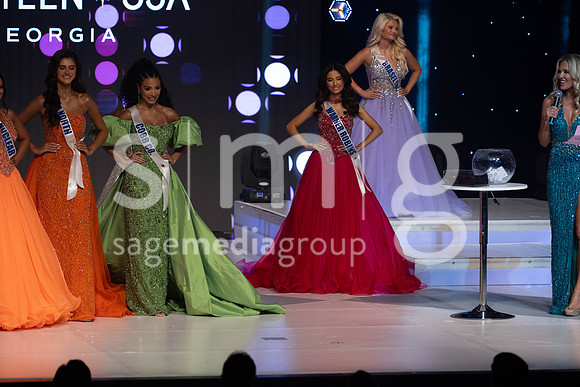 MissGAUSA2025-14529