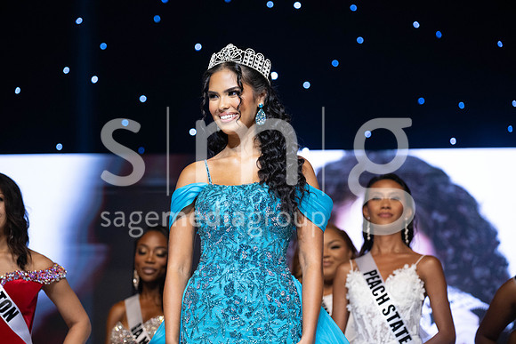 MissGAUSA2025-15902