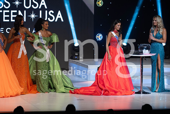 MissGAUSA2025-14604