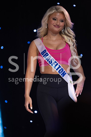 MissGAUSA2025-11216