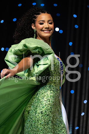 MissGAUSA2025-12234
