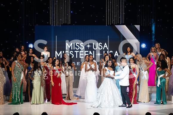 MissGAUSA2025-15854