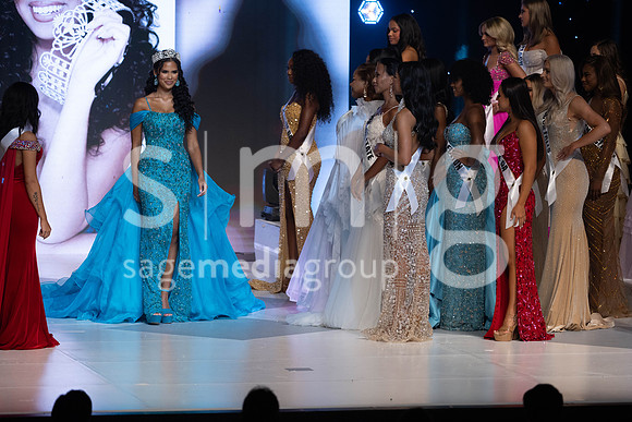 MissGAUSA2025-15878