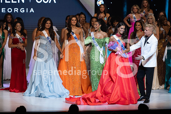 MissGAUSA2025-16180