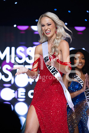 MissGAUSA2025-15087