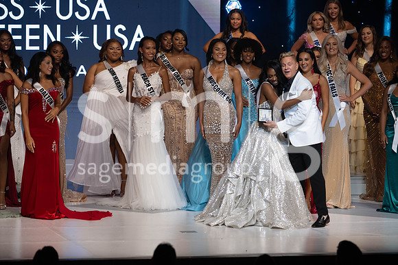 MissGAUSA2025-15844