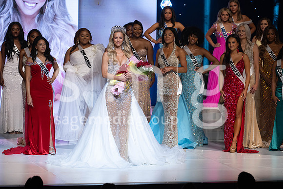 MissGAUSA2025-16102