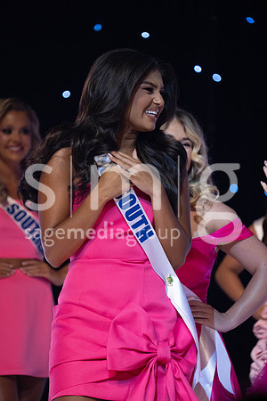 MissGAUSA2025-09737