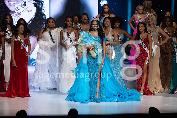 MissGAUSA2025-15930