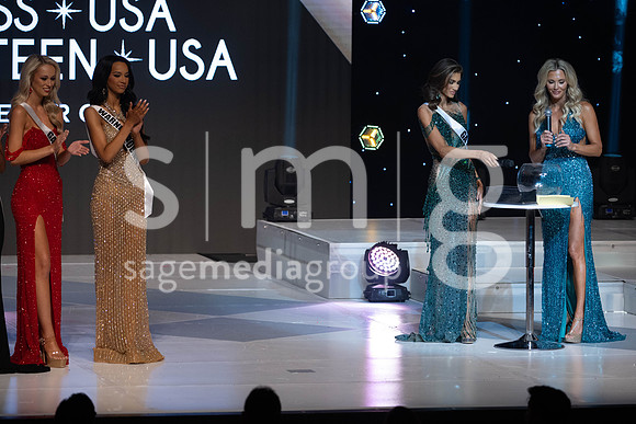 MissGAUSA2025-15204
