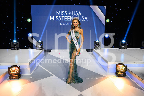 MissGAUSA2025-17273